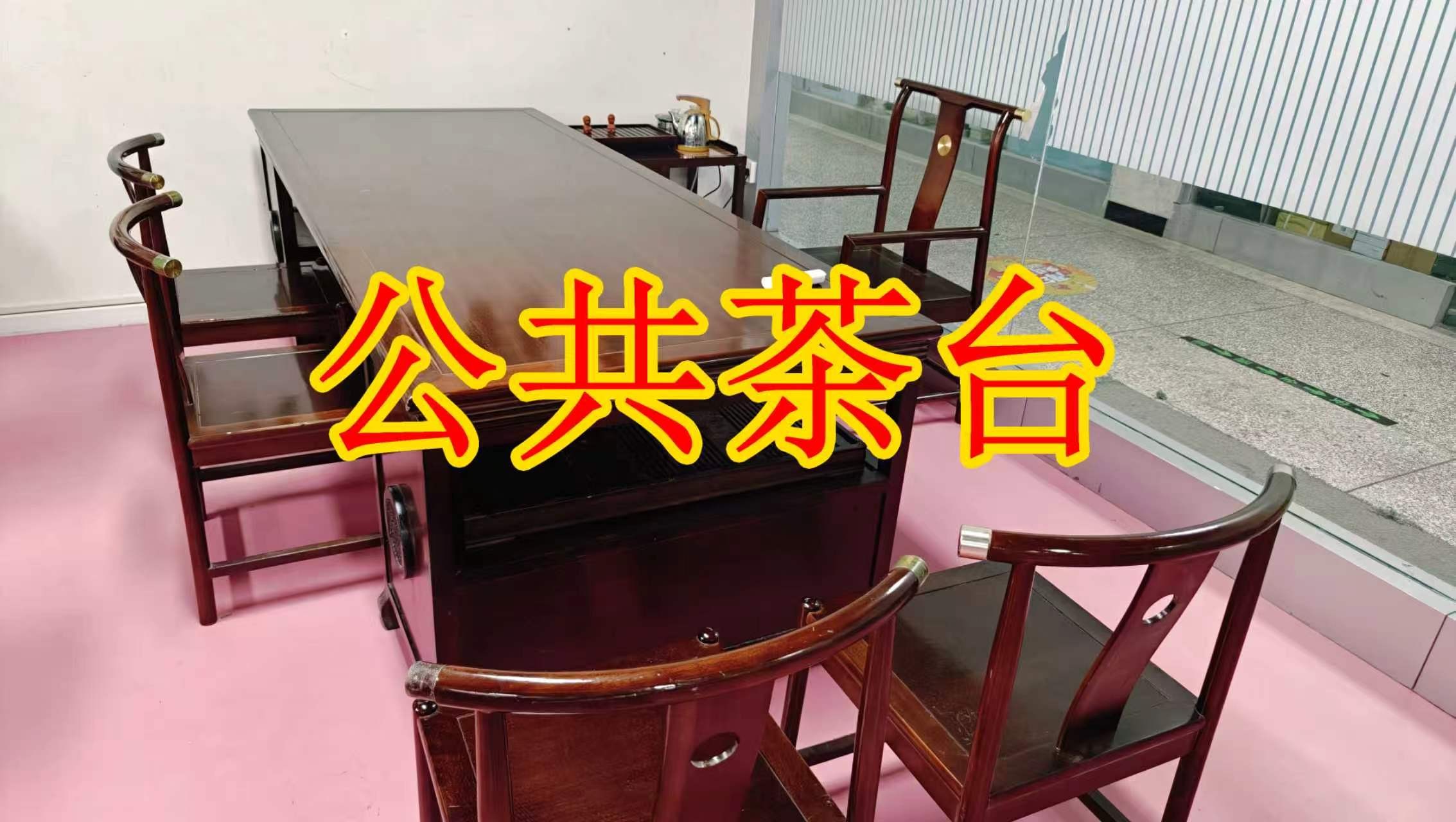 陇海街面积灵活：小面积办公室至大面积办公、经营空间均可选择； 部分房源可注册公司，满足企业办公需求； 商铺临街，具备上下水、用电等经营条件； 适合副食品、茶叶、酒水、百货、电商、培训、办公等多种行业。